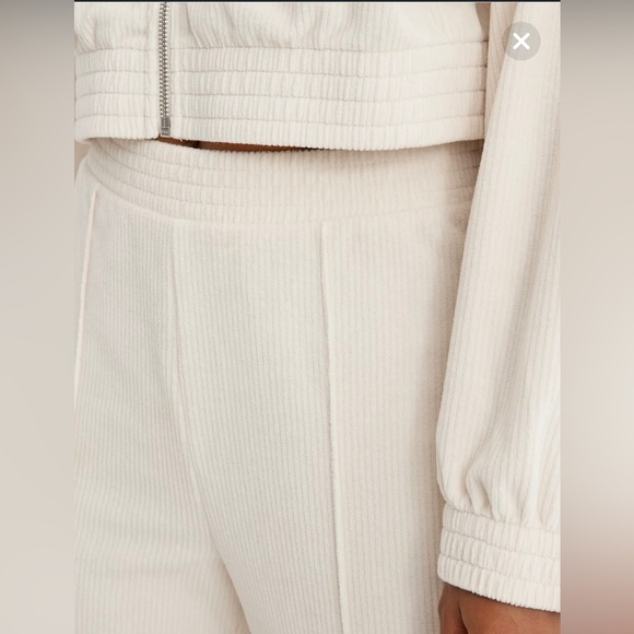 Offers welcome! Aerie Groove-On Ribbed Velour Pants, size large - Picture 5 of 7